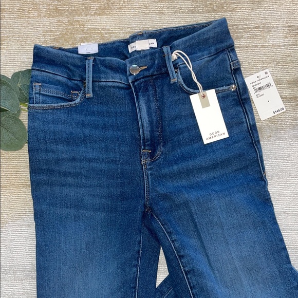 Good American | Good Legs Flare - Picture 2 of 3